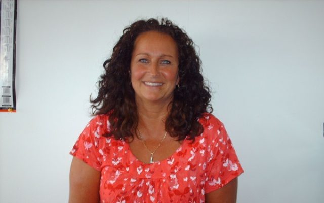 Lucinda Receptionist